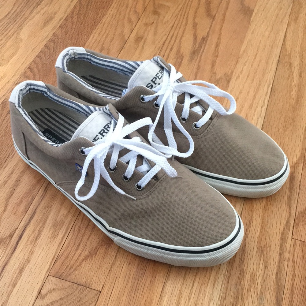 Sperry Topsider Sneakers